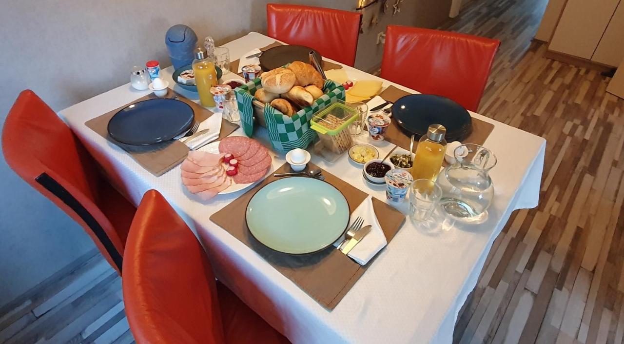 Bed & Breakfast Ravelin Rees Eksteriør bilde