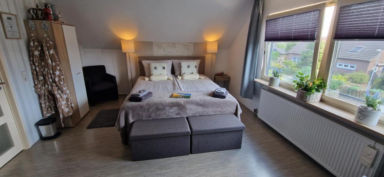 Bed & Breakfast Ravelin Rees Eksteriør bilde